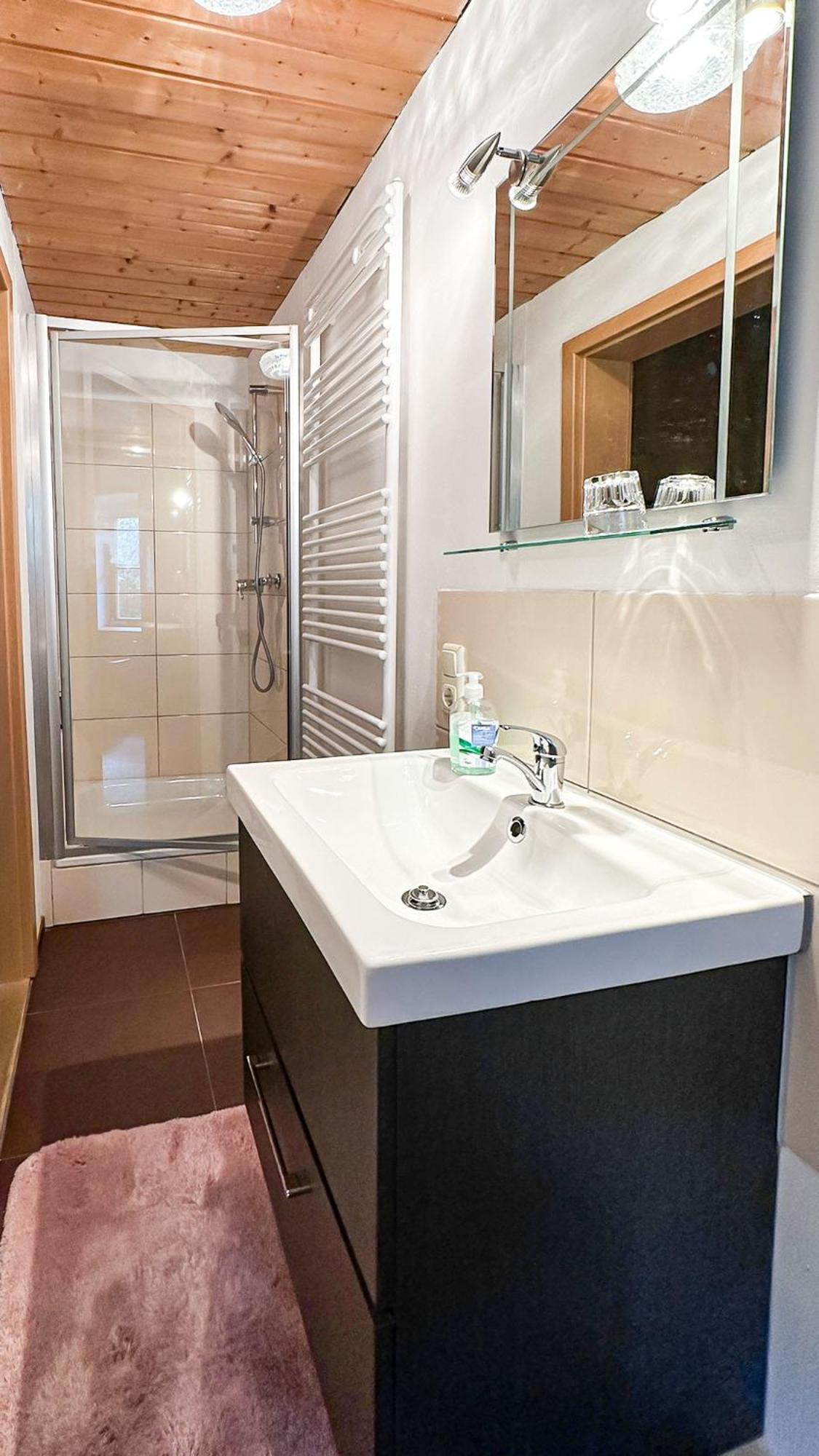 Almbauernhof Apartamento *