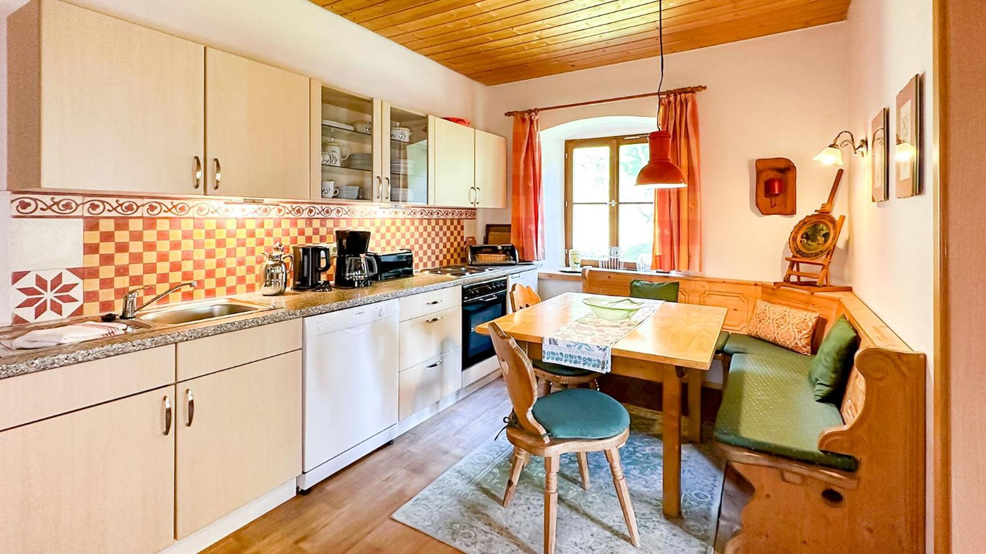 Almbauernhof Apartamento *